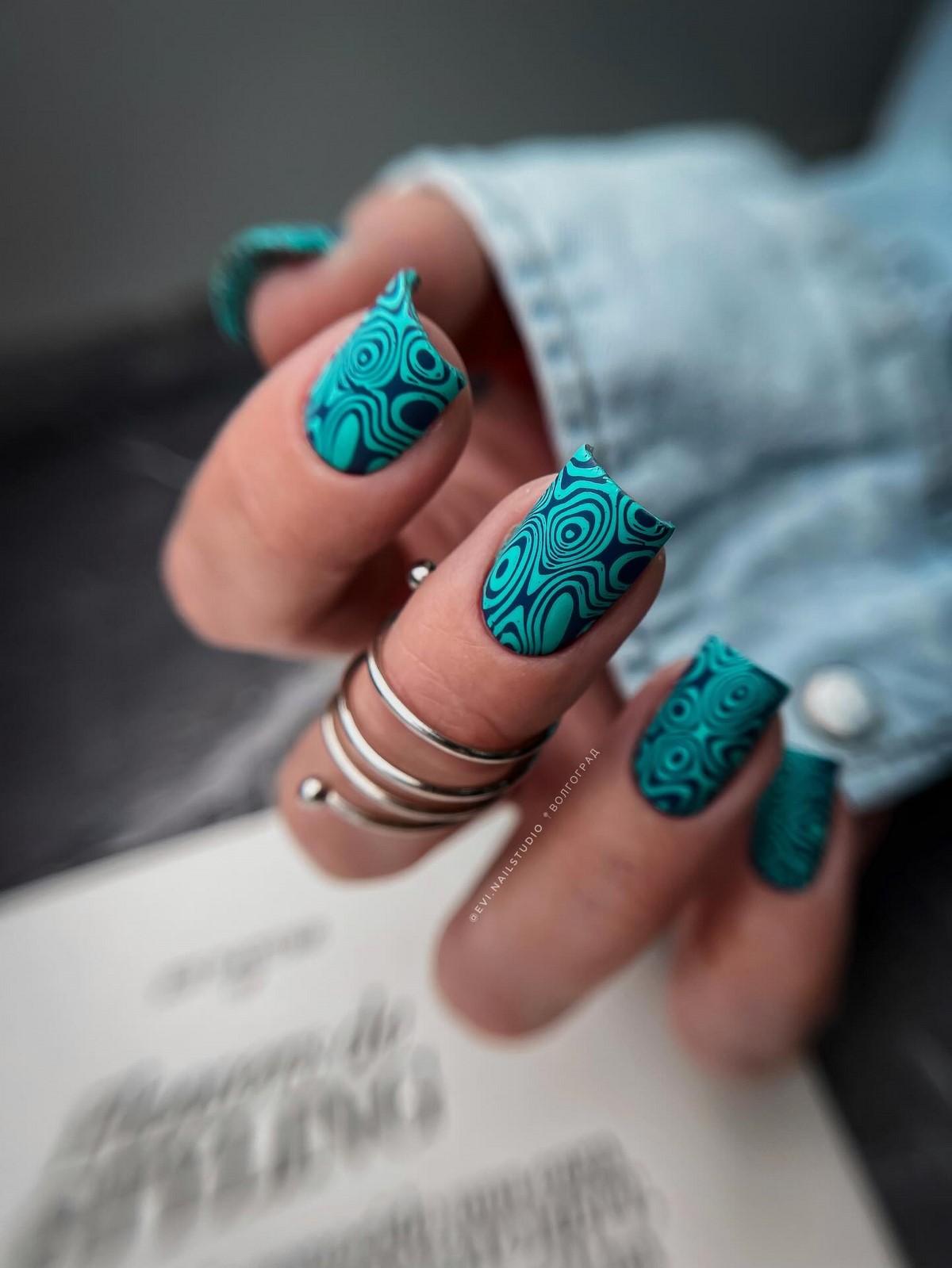 Матовий манікюр весни 2026 — ідеї, що зводять з розуму