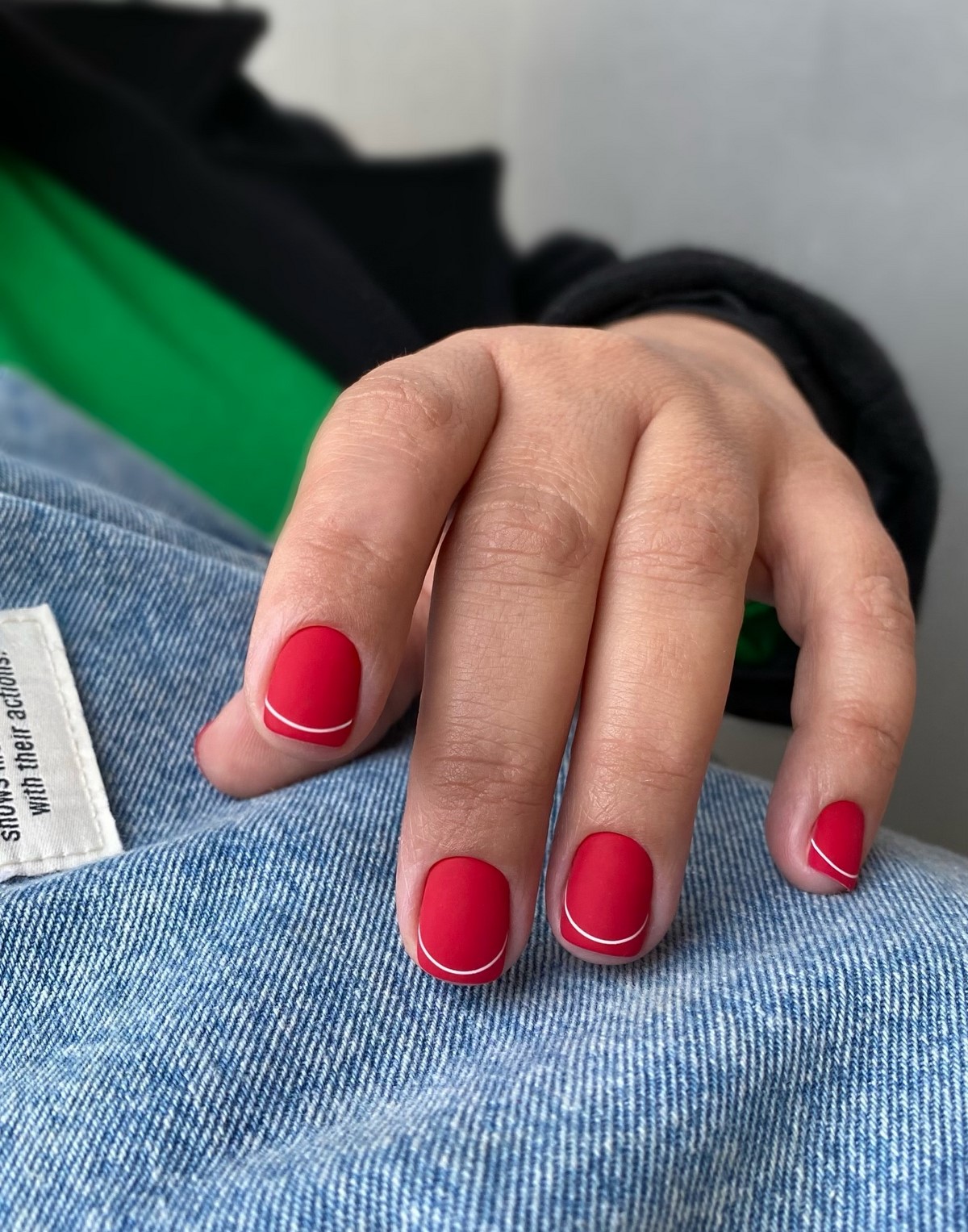 Матовий манікюр весни 2026 — ідеї, що зводять з розуму