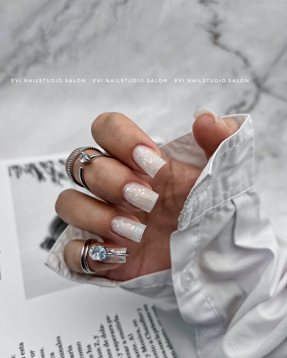 Молочний манікюр на короткі нігті весни 2026: ніжні ідеї