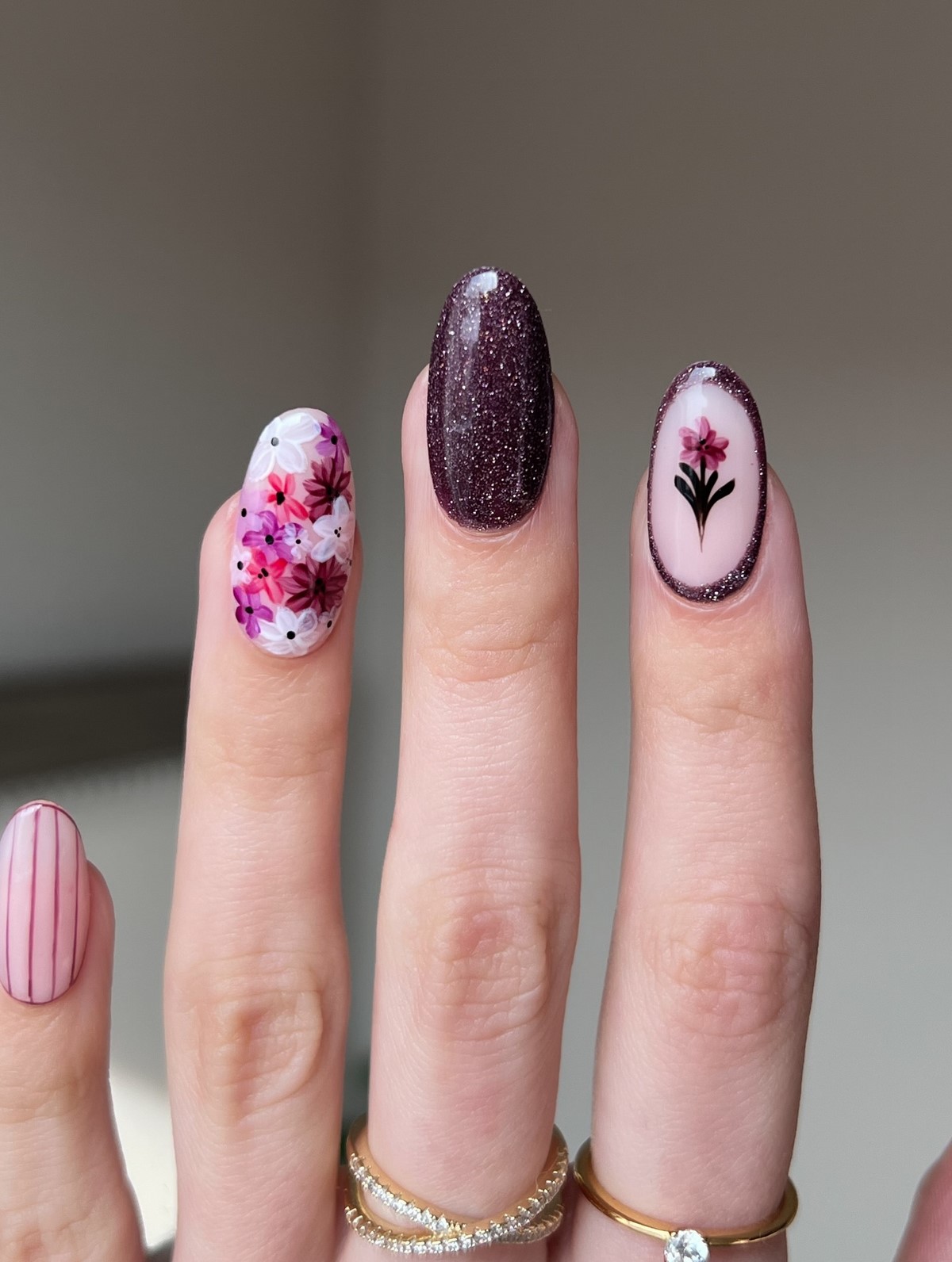 Мигдалеподібний манікюр весни 2026 – фото трендових ідей