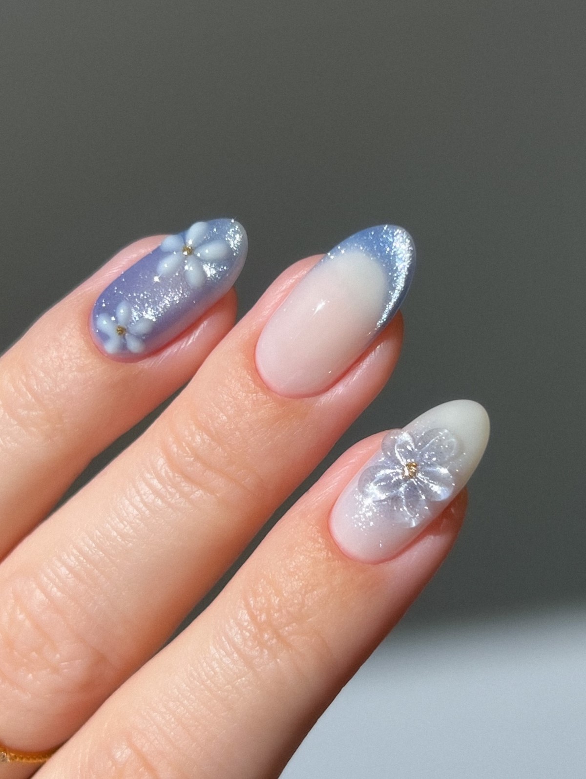 Мигдалеподібний манікюр весни 2026 – фото трендових ідей