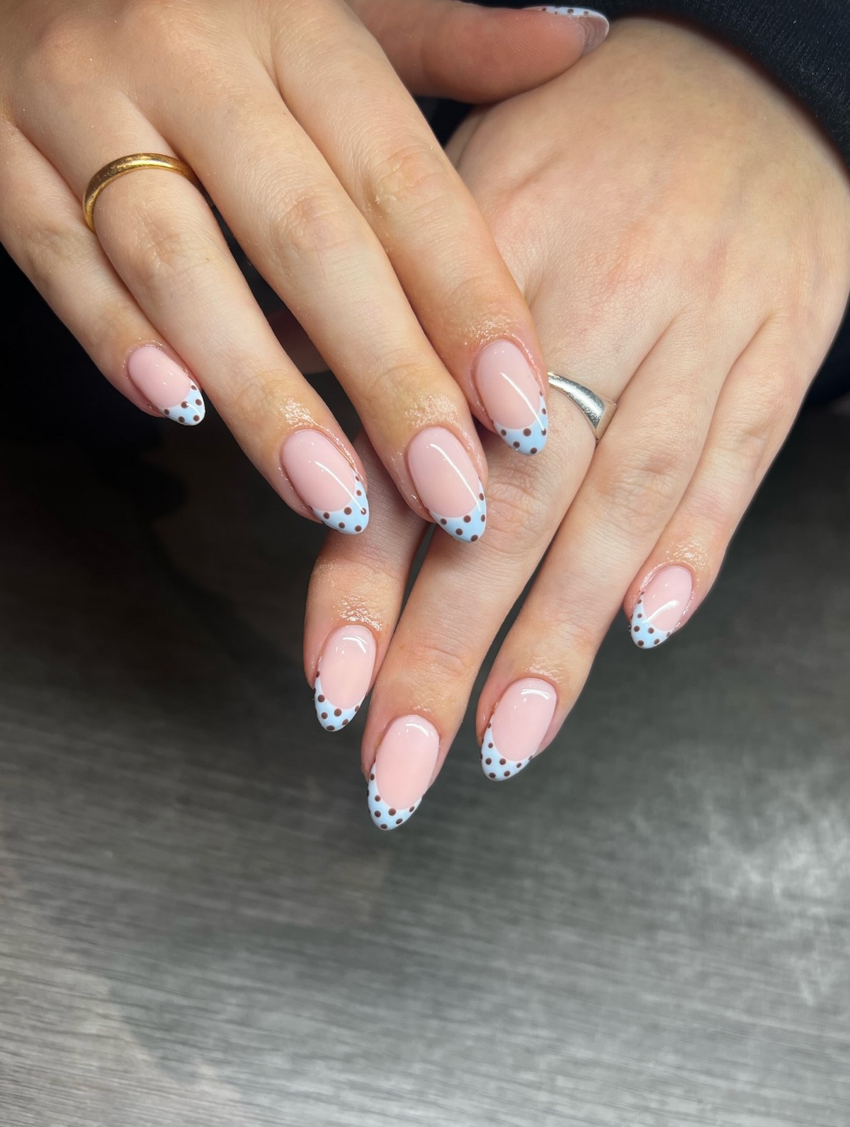 Манікюр весни 2026: ніжність у кожній деталі