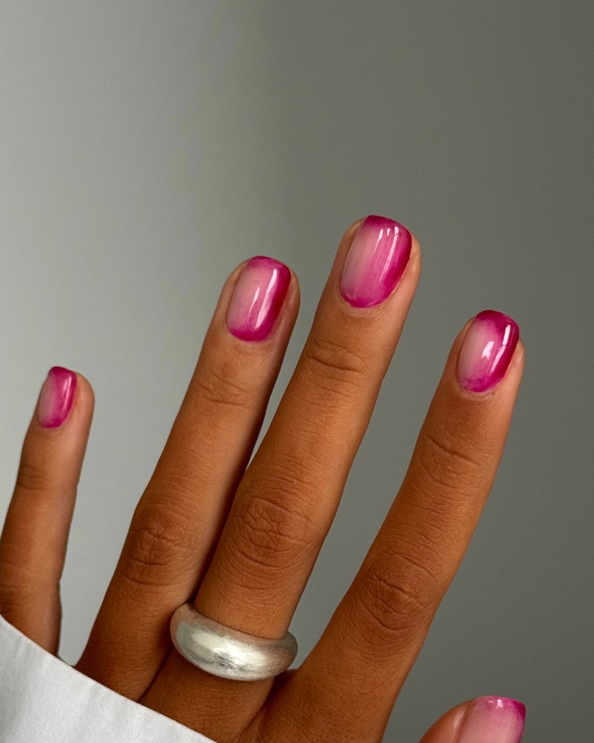 Градієнтний манікюр весни 2026 — топ ніжних ідей омбре