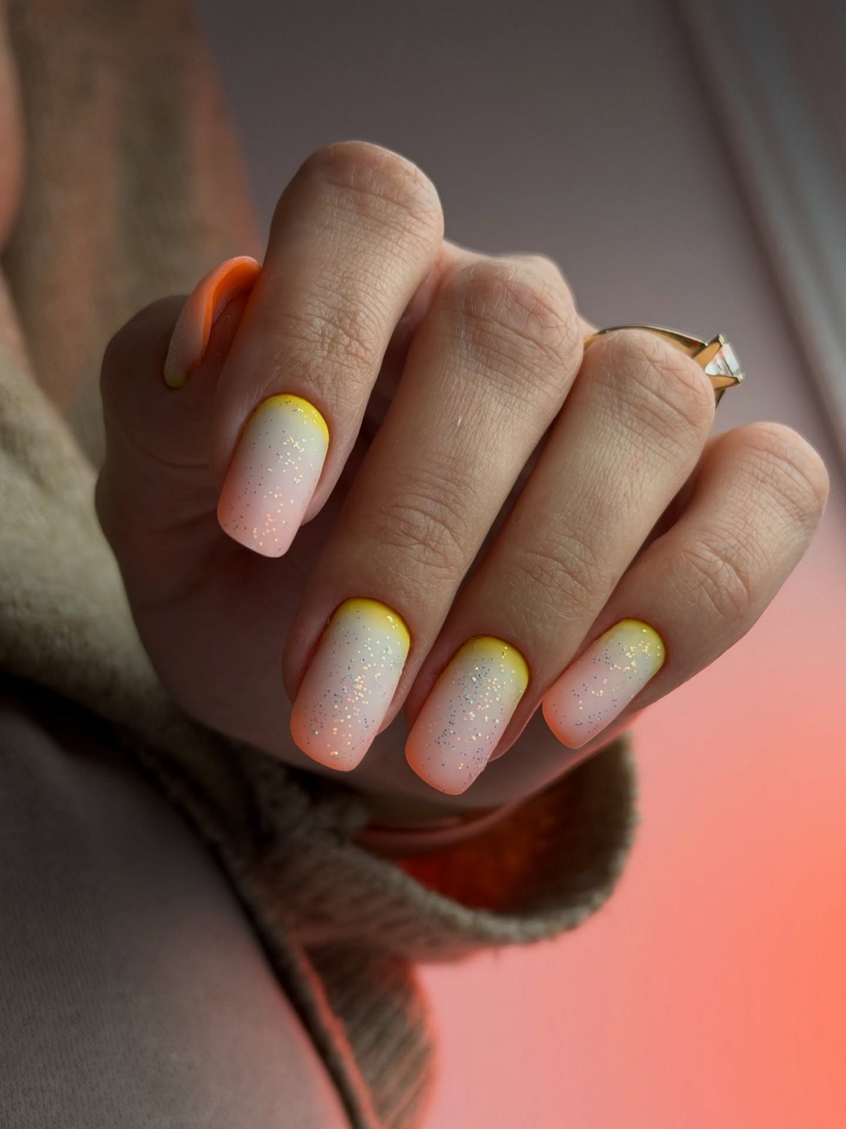 Градієнтний манікюр весни 2026 — топ ніжних ідей омбре