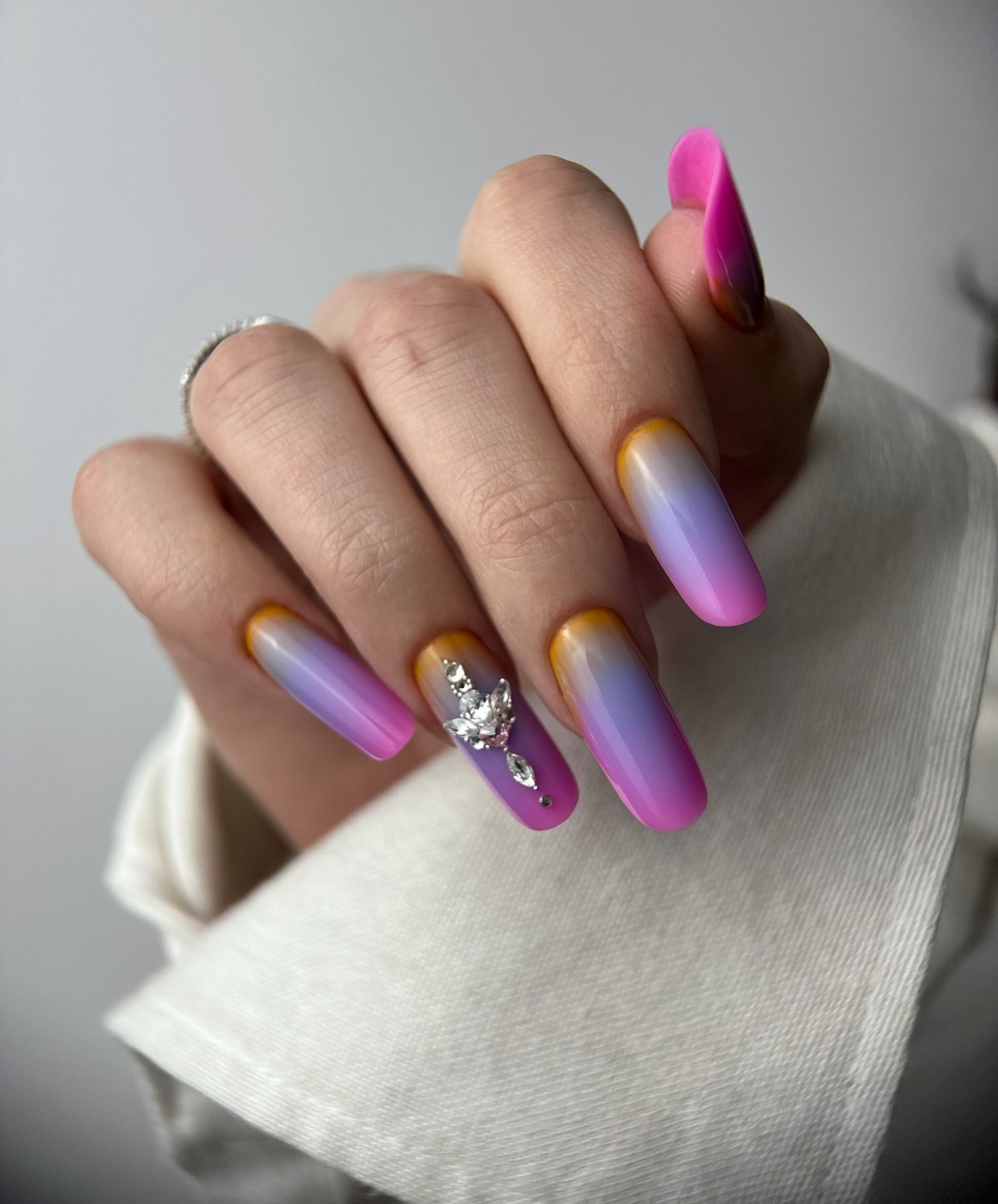 Градієнтний манікюр весни 2026 — топ ніжних ідей омбре