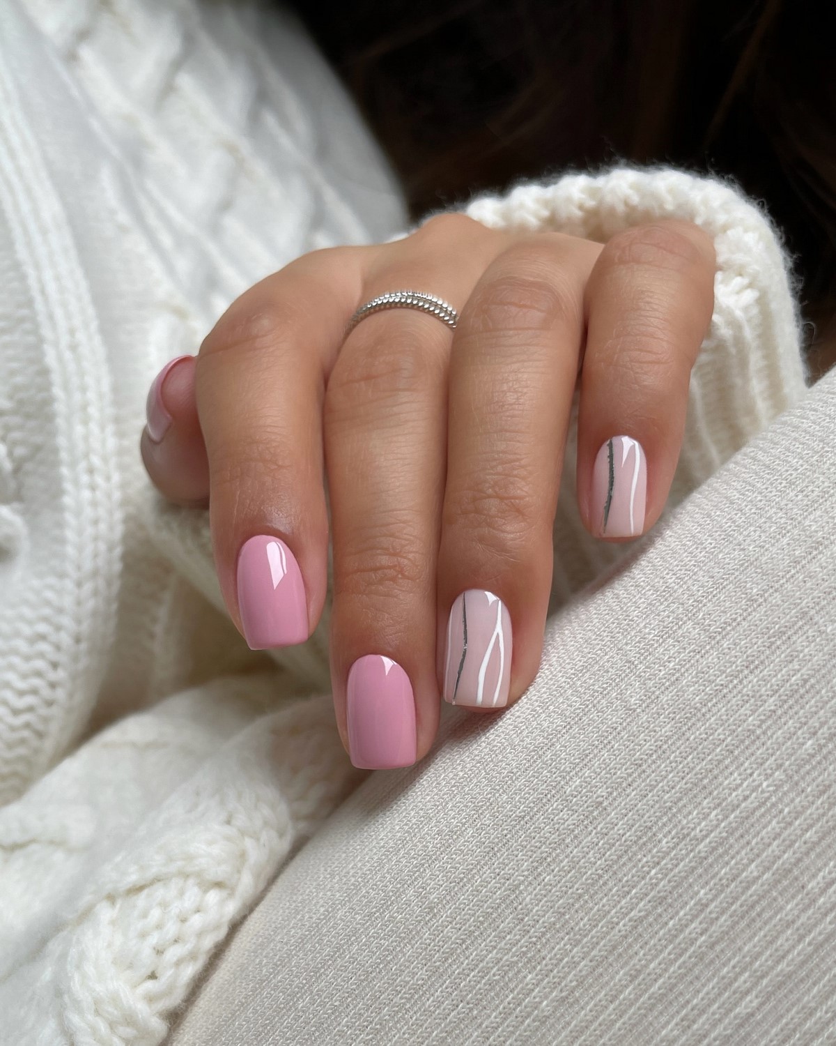 Який манікюр виглядає дорого, а який дешевить руки