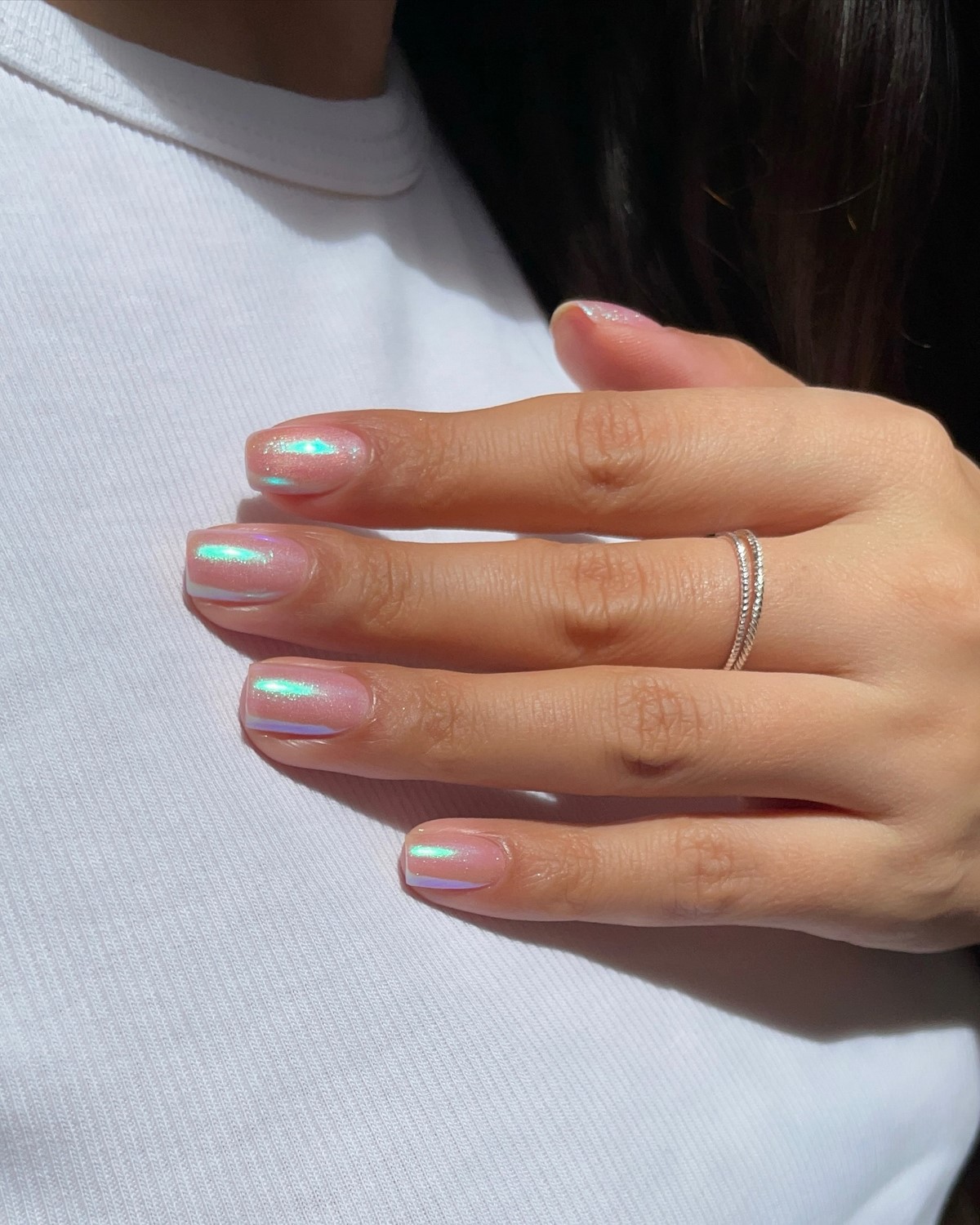 Який манікюр виглядає дорого, а який дешевить руки