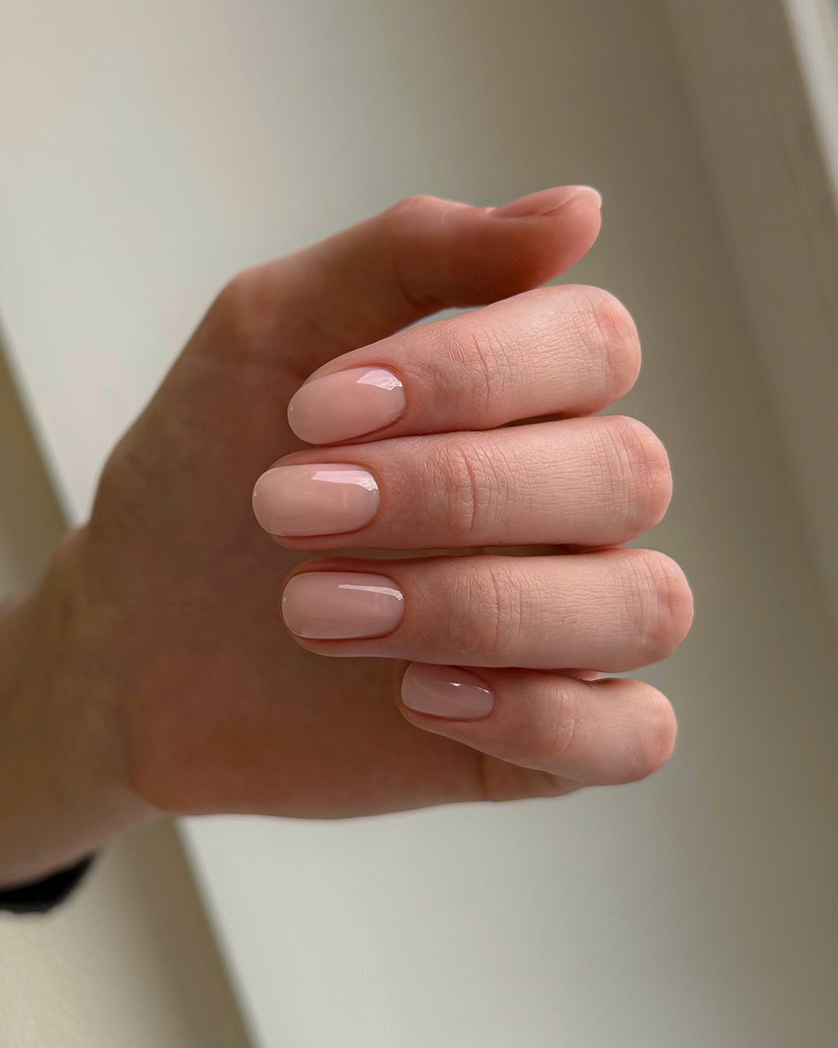 Манікюр, який не помітно відростає навіть через 3 тижні