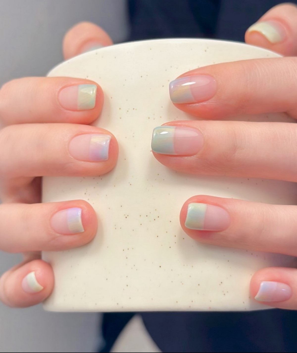 Манікюр без різкого відростання: що обирають у 2026 році