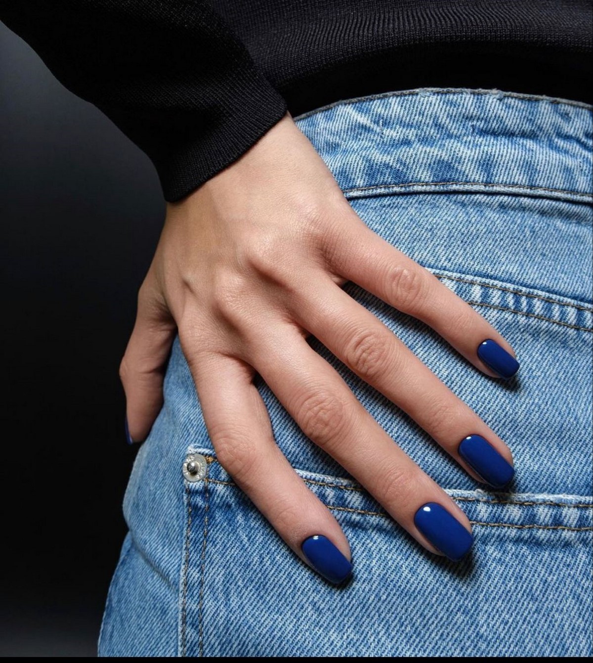 Джинсовий манікюр 2026: синій, який носять із денімом