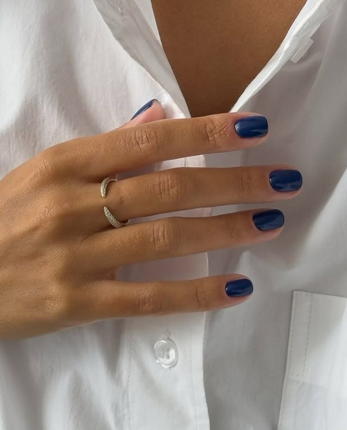 Джинсовий манікюр 2026: синій, який носять із денімом