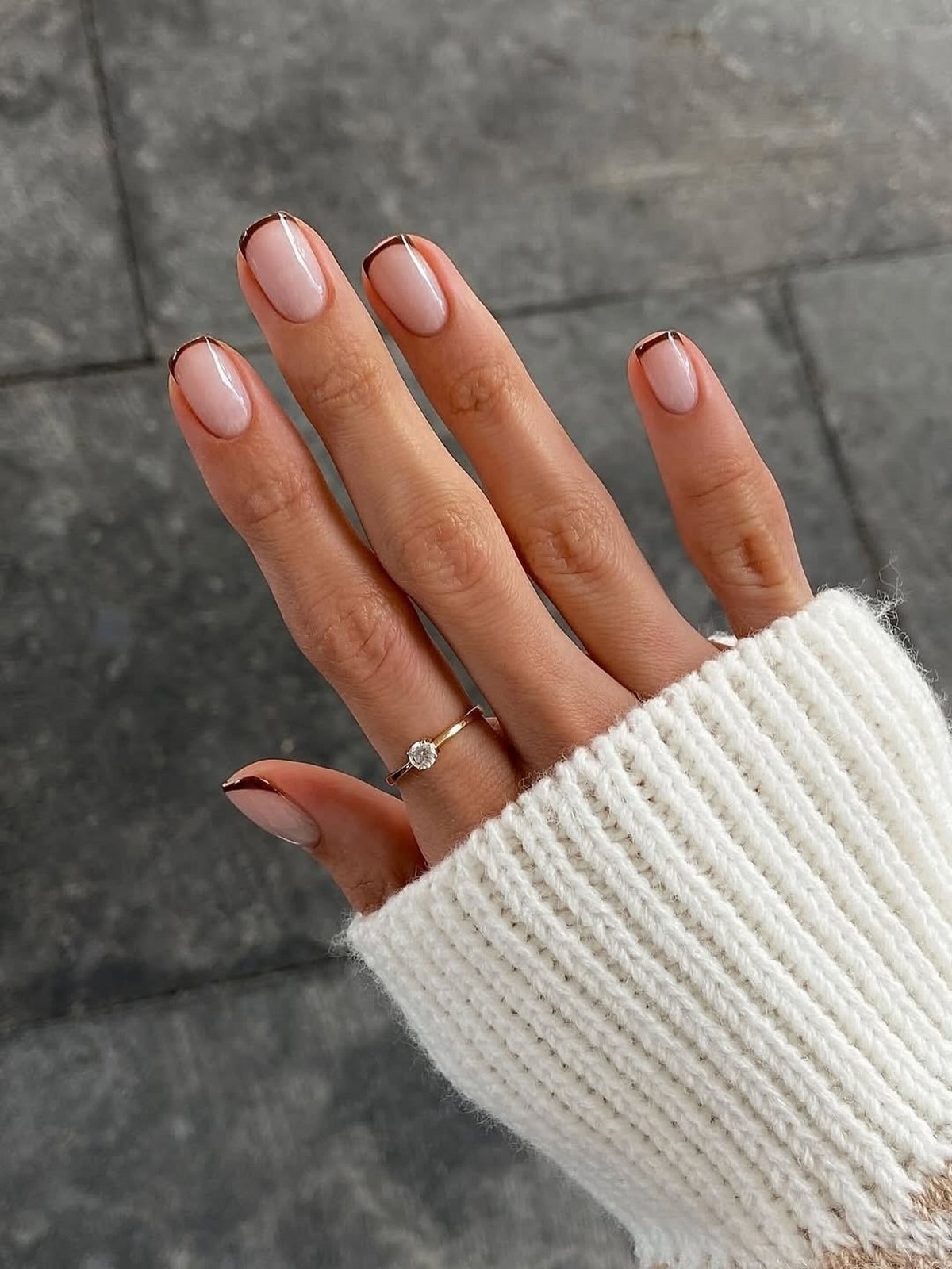 Френч змінився: тонка лінія замість класичного краю