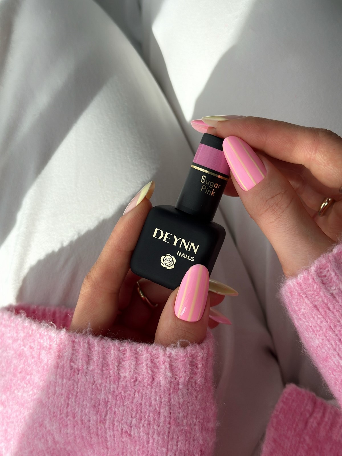 Холодний рожевий манікюр: альтернатива нюду у 2026 році