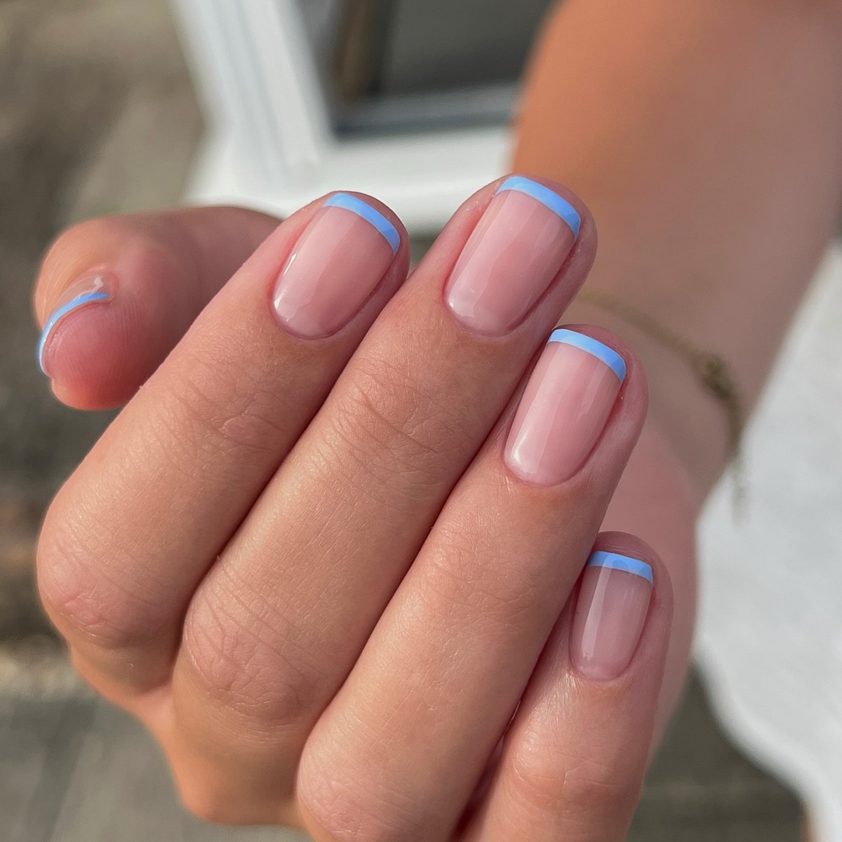 Манікюр без різкого відростання: що обирають у 2026 році